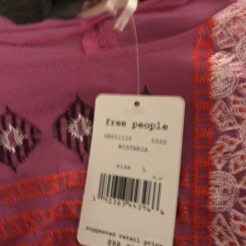 Free People - Picture 3 of 3